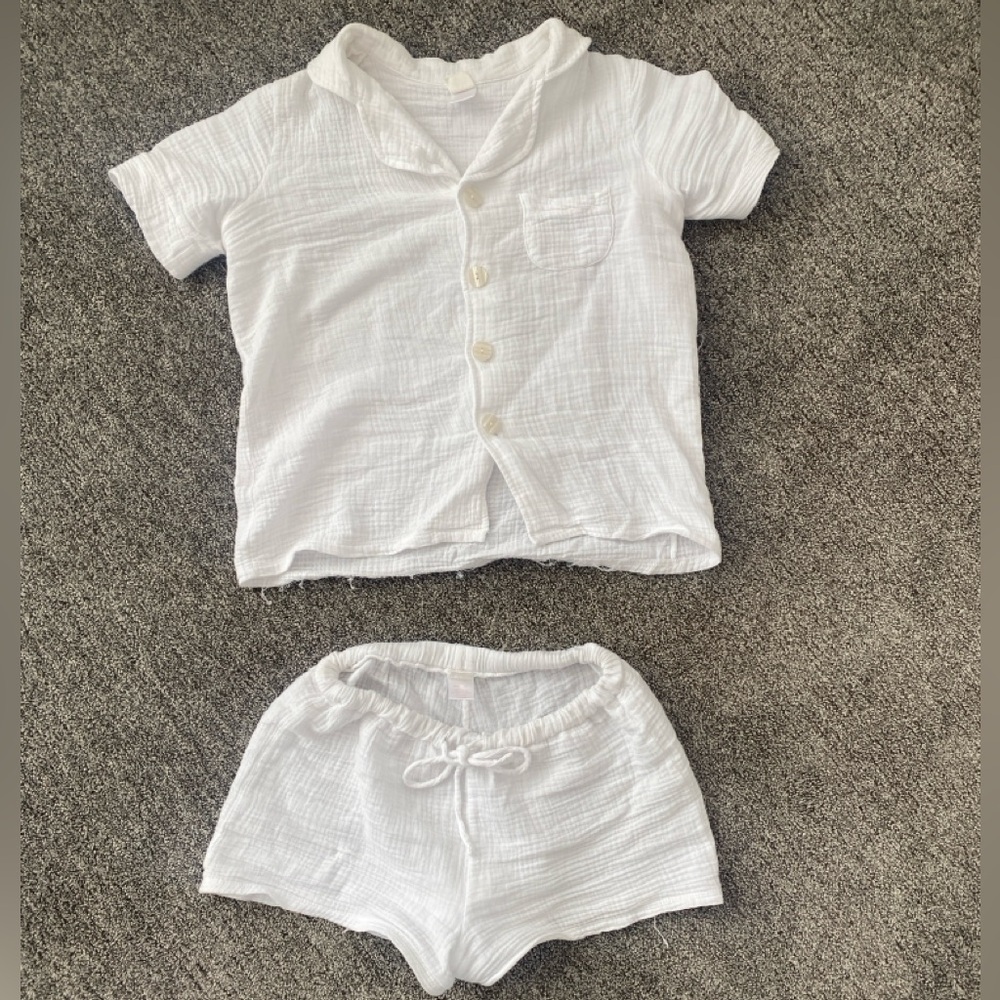 Like new white 100% cotton pj/beach coverup set
